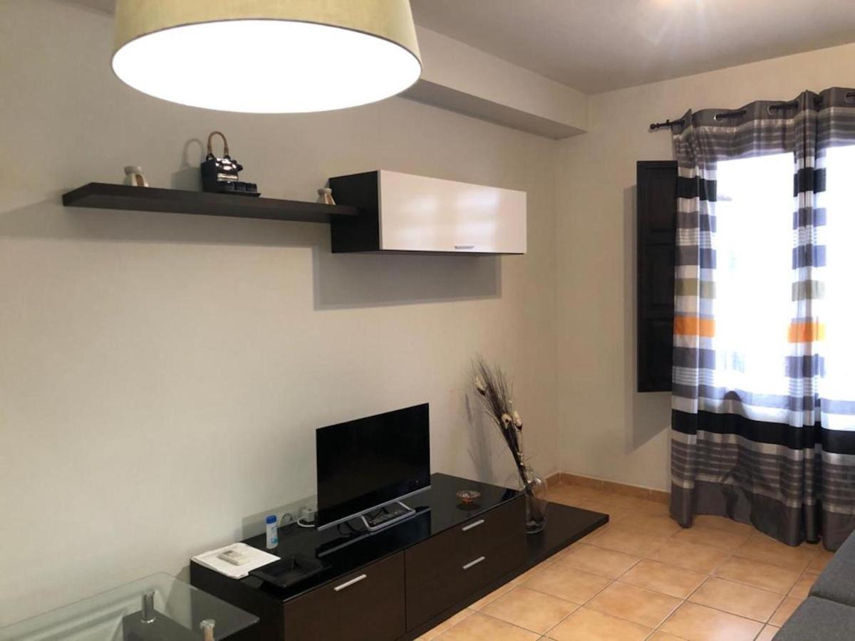Velez Apartment Vélez de Benaudalla エクステリア 写真